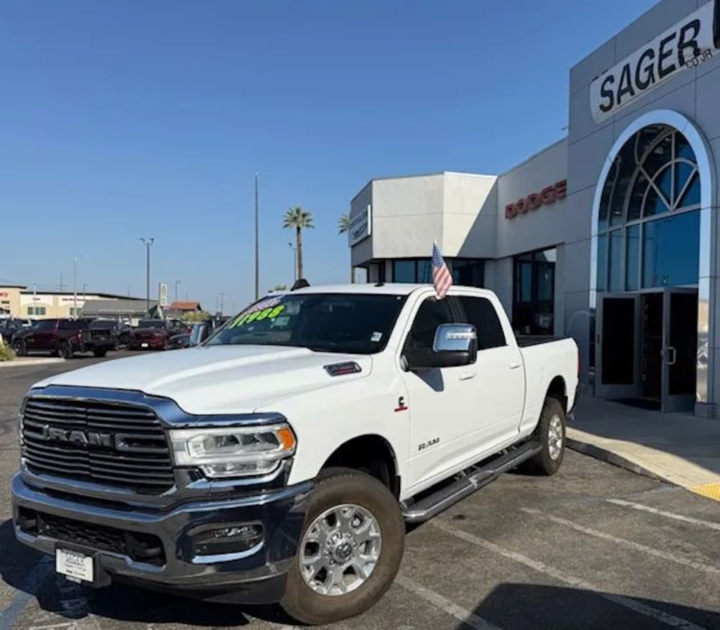 New 2024 Ram 2500 LARAMIE CREW CAB 4X4 6'4 BOX Pickup