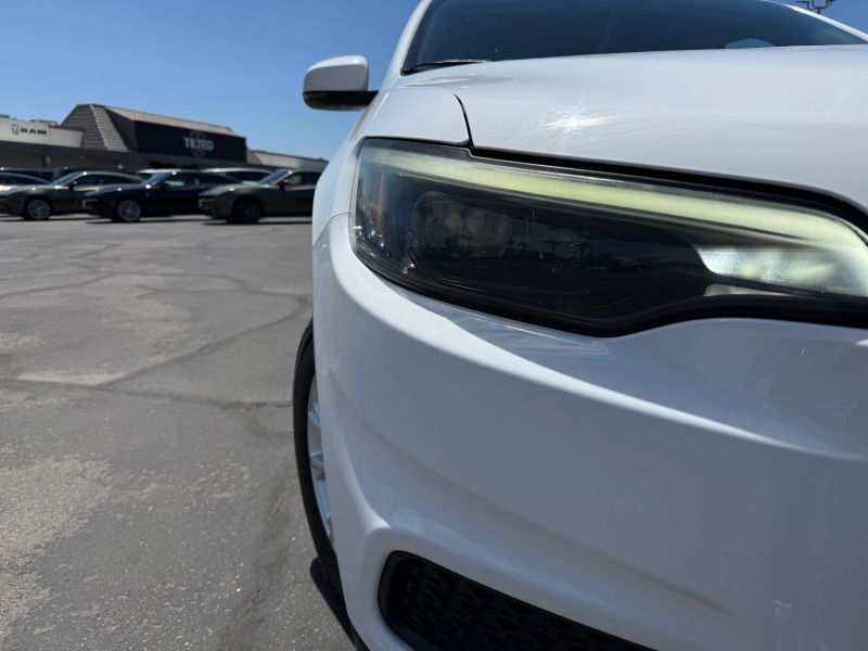 Used 2020 Jeep Cherokee Latitude with VIN 1C4PJLCB6LD531114 for sale in Hanford, CA