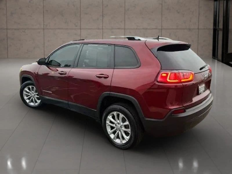 Used 2020 Jeep Cherokee Latitude with VIN 1C4PJLCB6LD506228 for sale in Hanford, CA