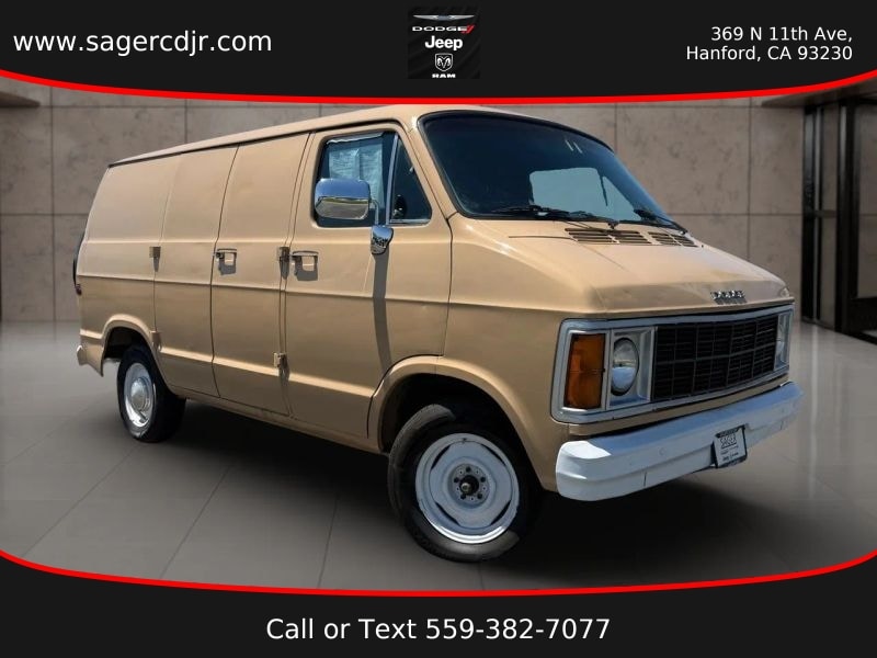 1984 Dodge Ram Van's photo