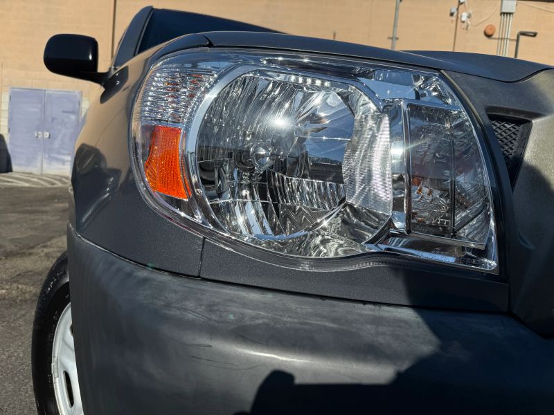 Used 2006 Toyota Tacoma Base with VIN 5TENX22N16Z160595 for sale in Hanford, CA