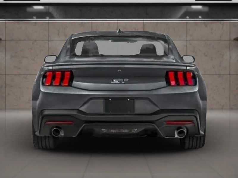 2025 Ford Mustang GT Fastback - Photo 8