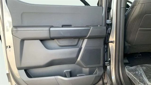 2025 Ford F-150 STX - Photo 29