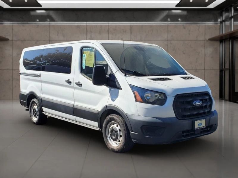 2020 Ford Transit Passenger Van XL - Photo 9