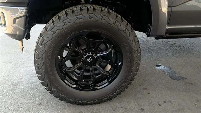 2025 Ford F-150 STX - Photo 36