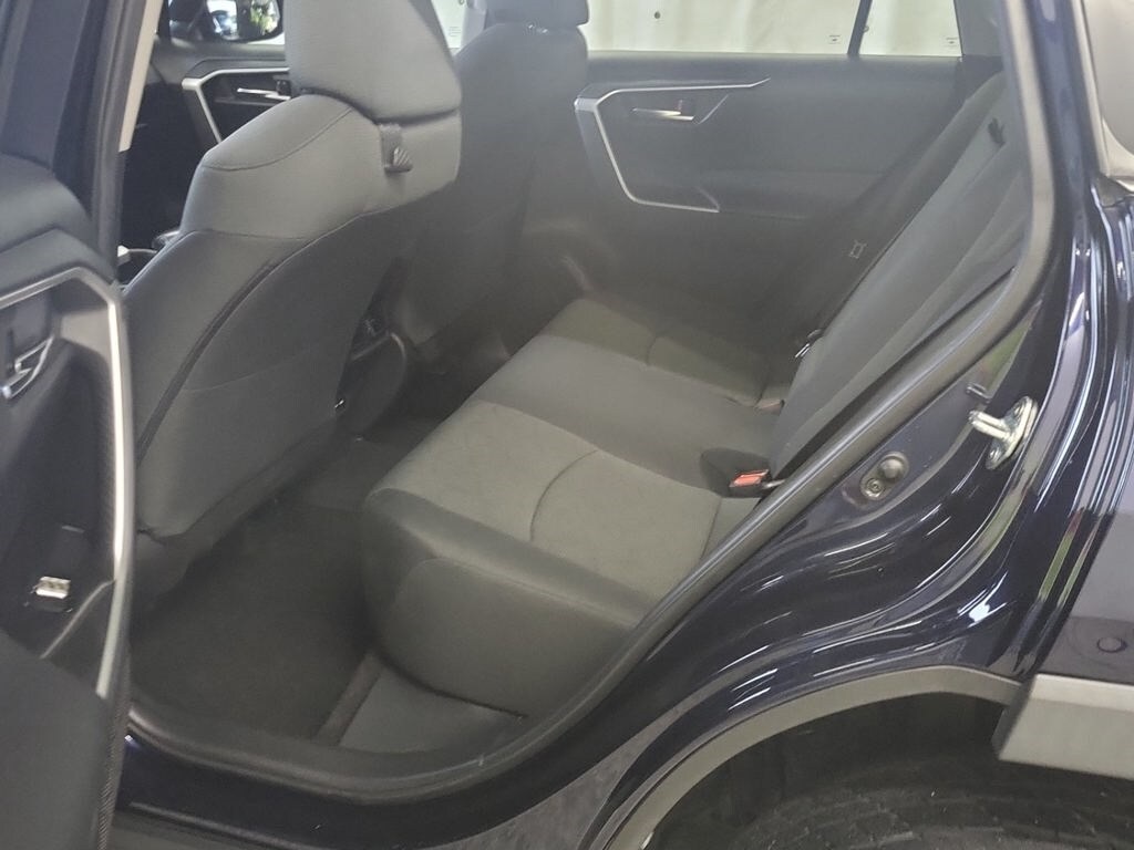 Used 2021 Toyota RAV4 XLE SUV