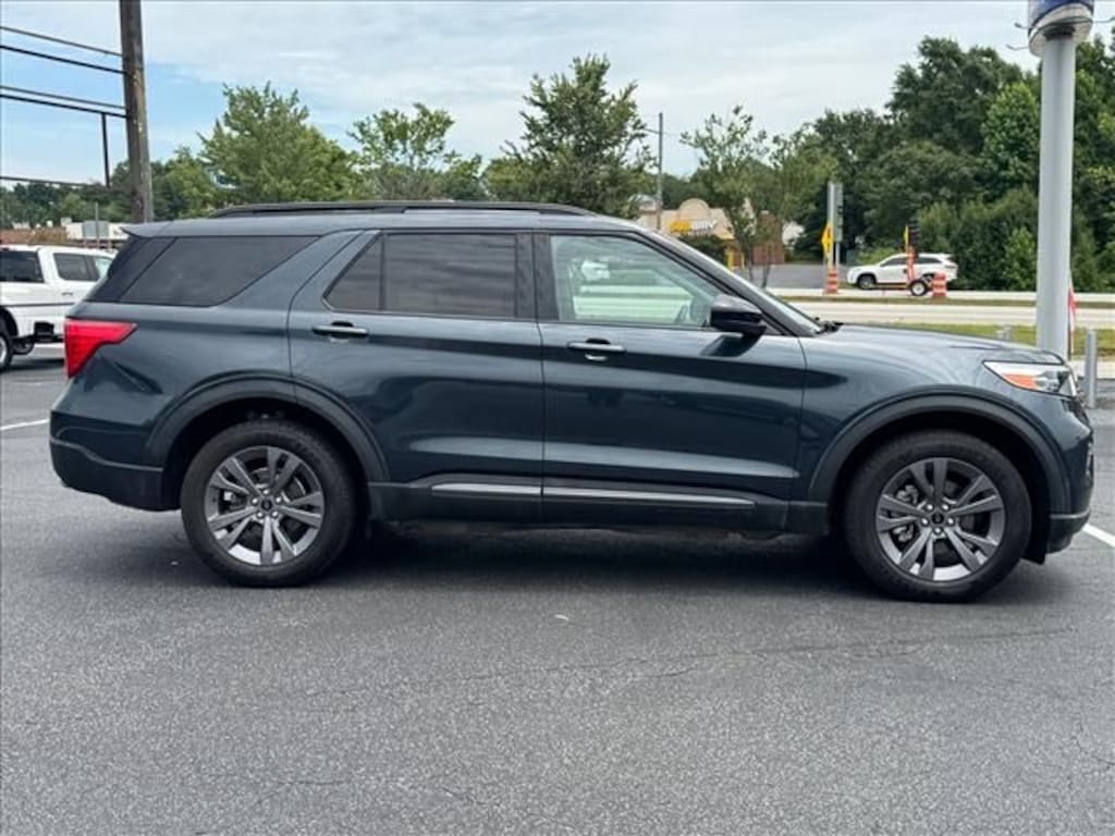 Certified 2022 Ford Explorer XLT SUV