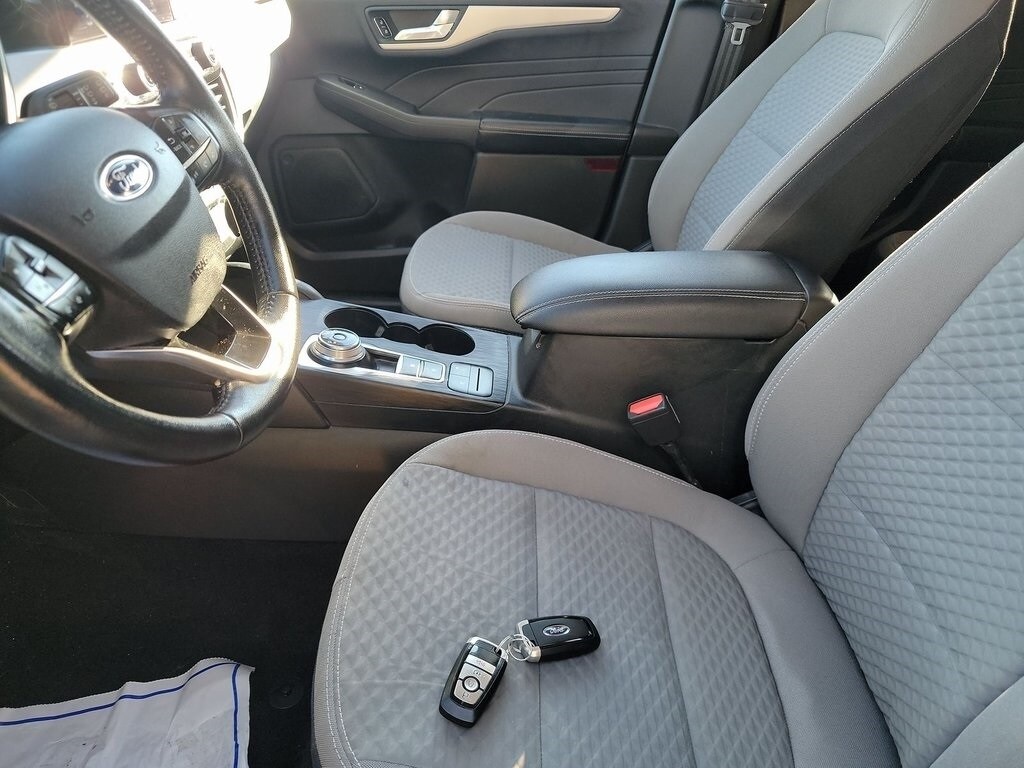 Used 2021 Ford Escape SE SUV