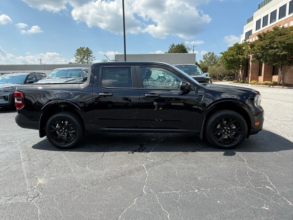 New 2025 Ford Maverick XLT Truck