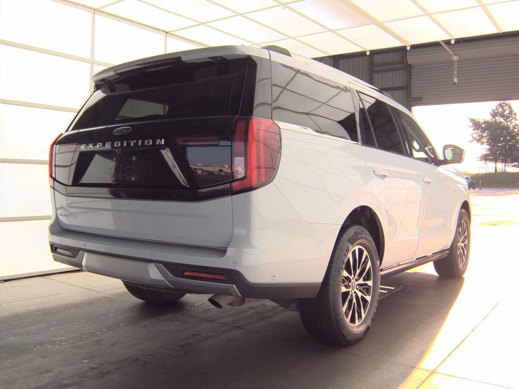 Used 2025 Ford Expedition Platinum SUV