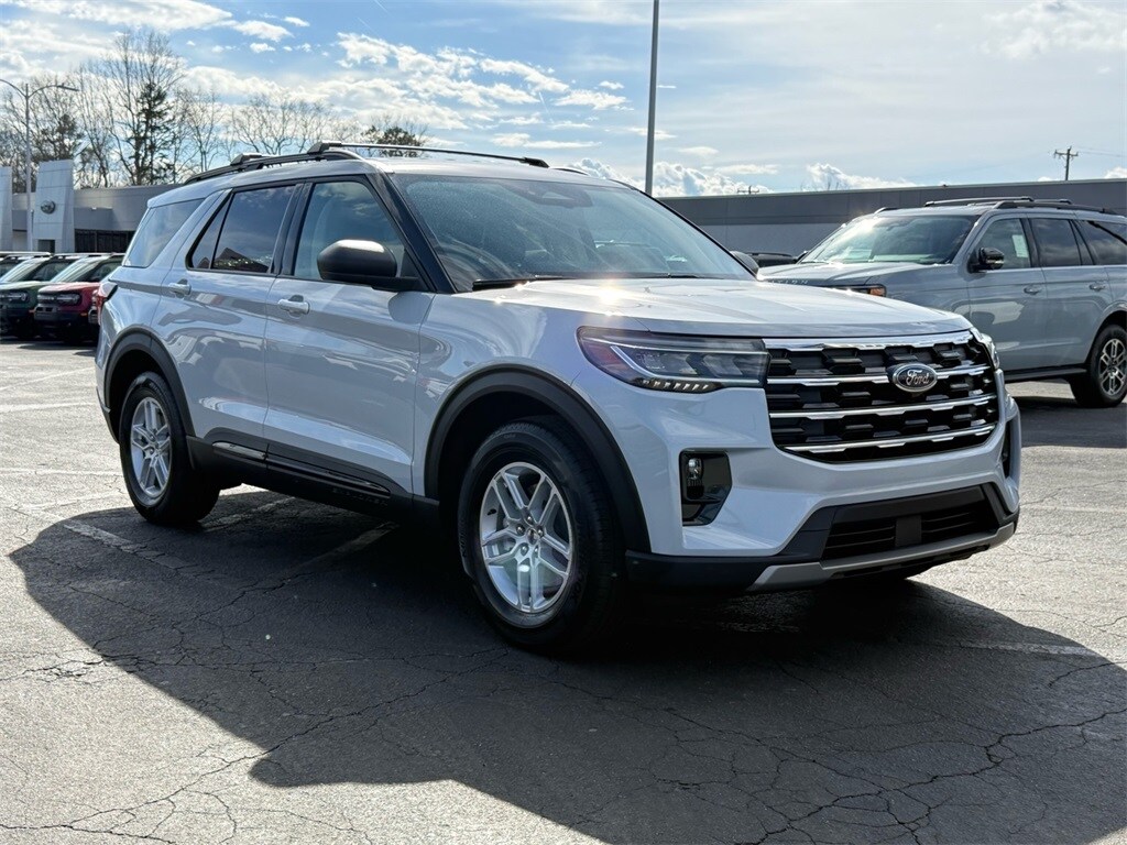 New 2026 Ford Explorer Active SUV