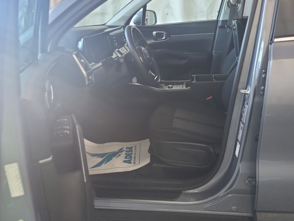 Used 2022 Kia Sorento LX SUV