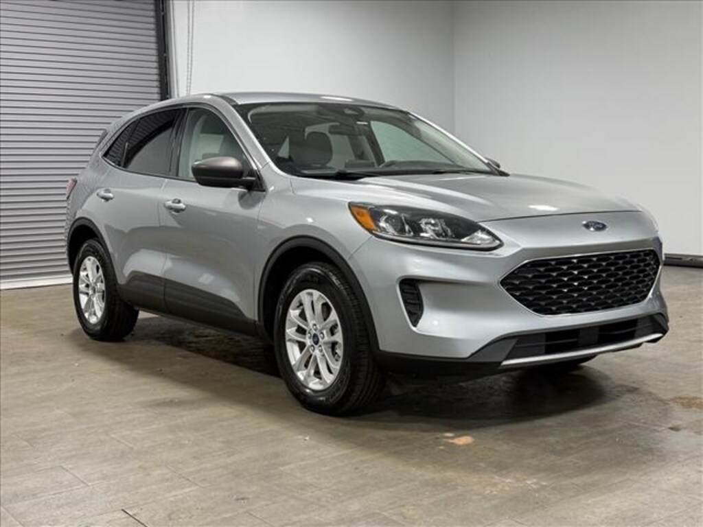 Certified 2022 Ford Escape Hybrid SE SUV