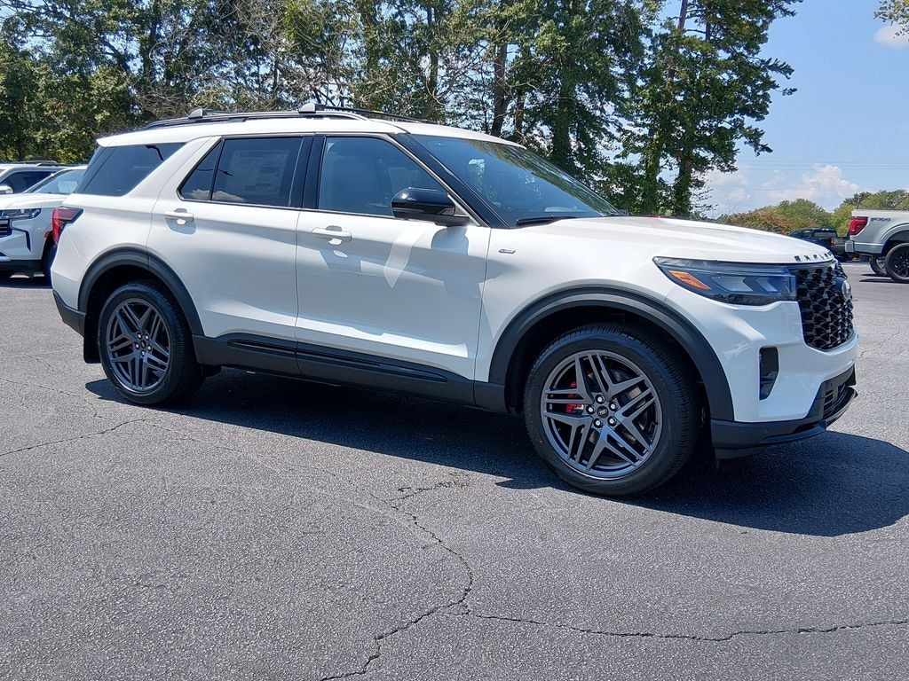 New 2026 Ford Explorer ST-Line SUV