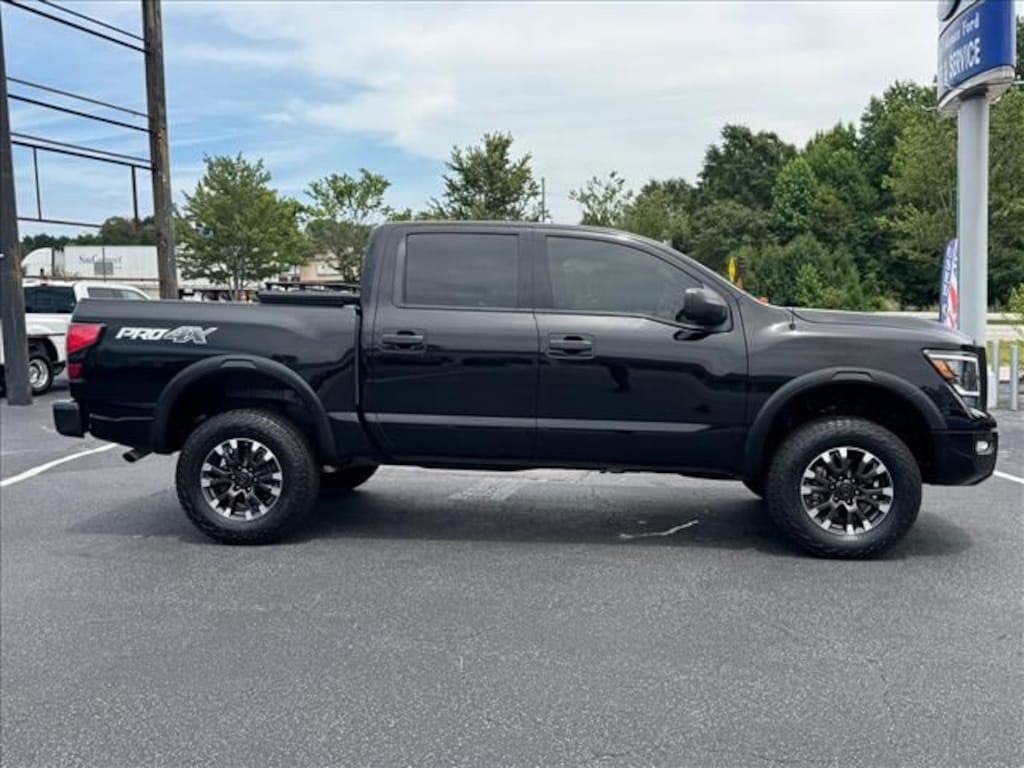 Certified 2021 Nissan Titan PRO-4X Truck