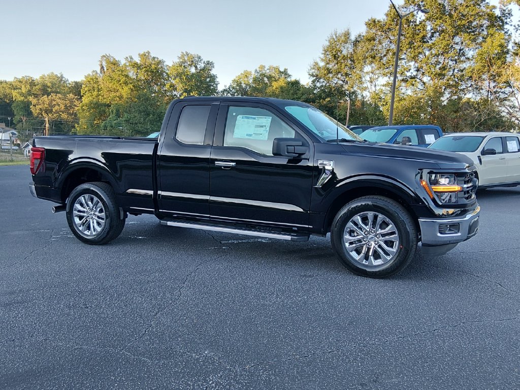 New 2026 Ford F-150 XLT Truck