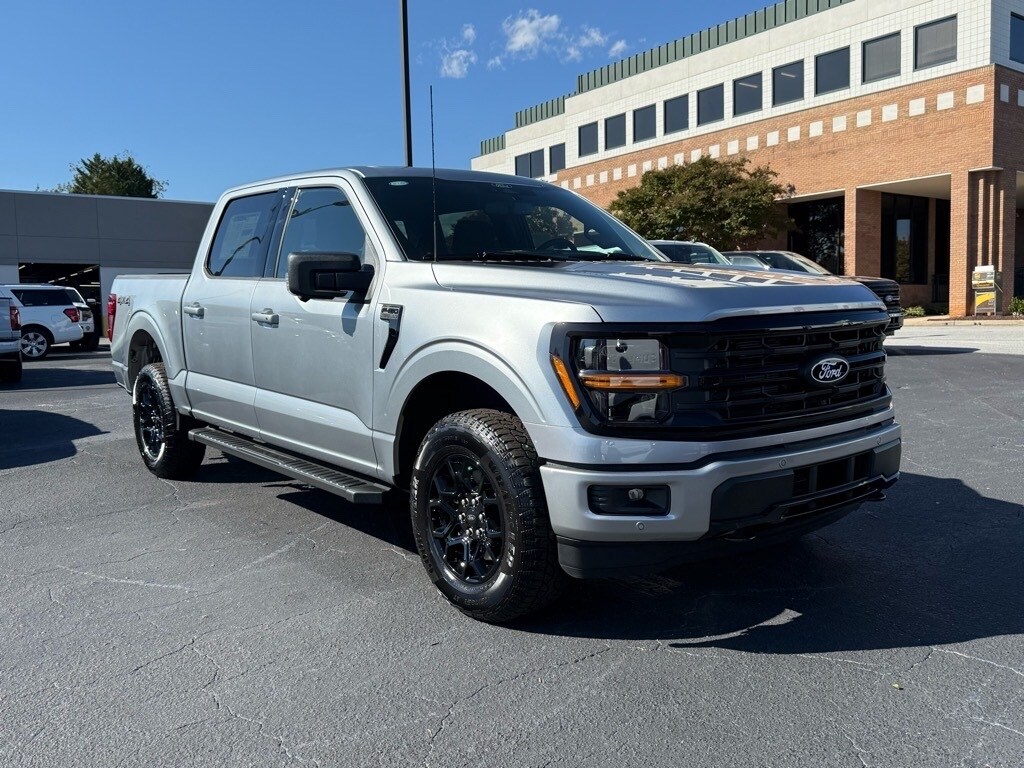New 2025 Ford F-150 XLT Truck