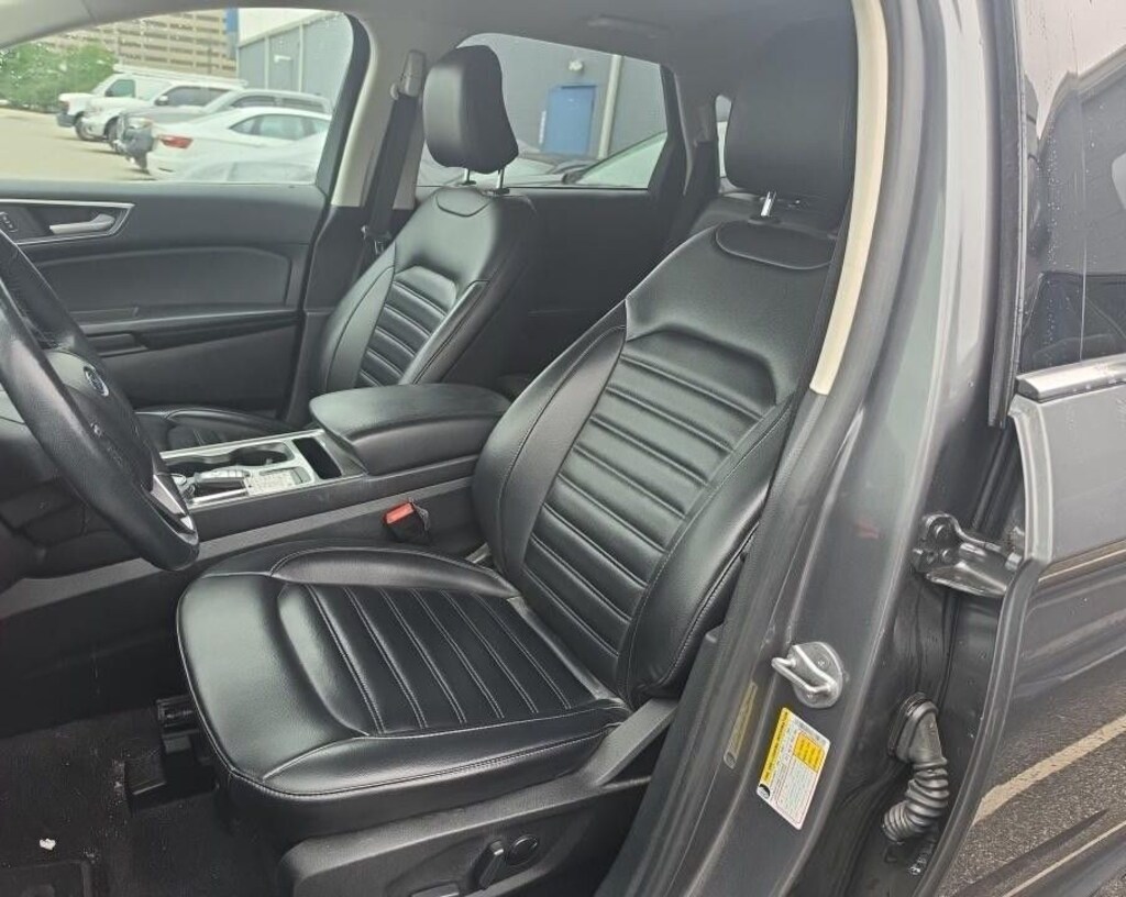 Used 2024 Ford Edge SEL SUV
