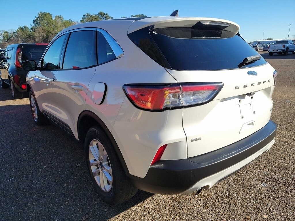 Used 2021 Ford Escape SE SUV