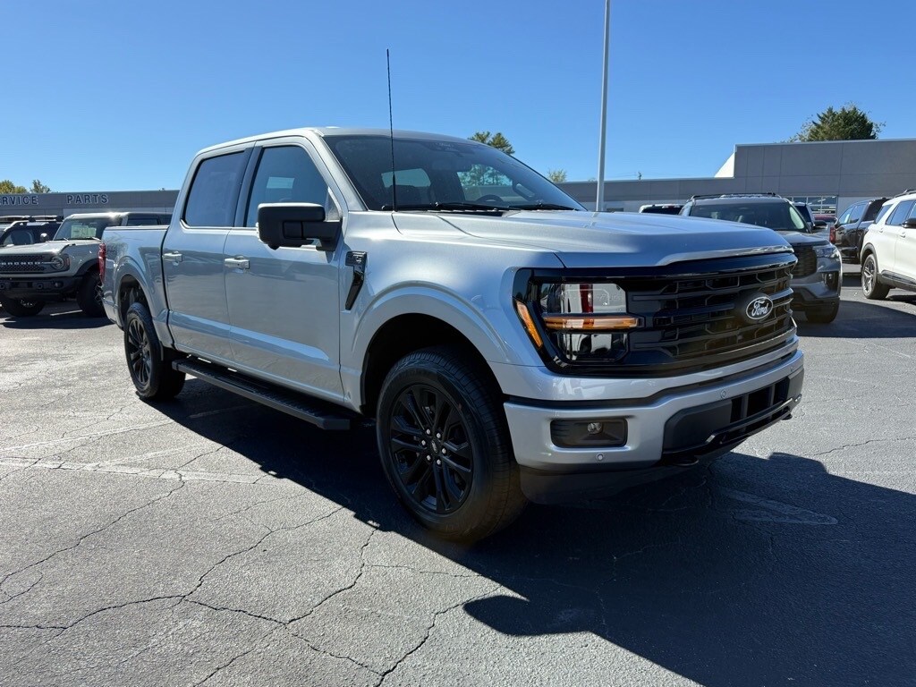 New 2025 Ford F-150 XLT Truck