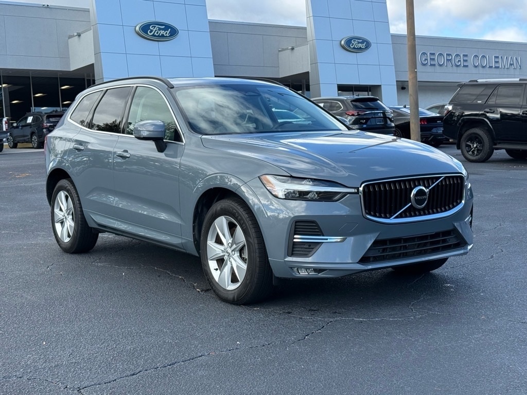 Certified 2022 Volvo XC60 B5 Momentum SUV