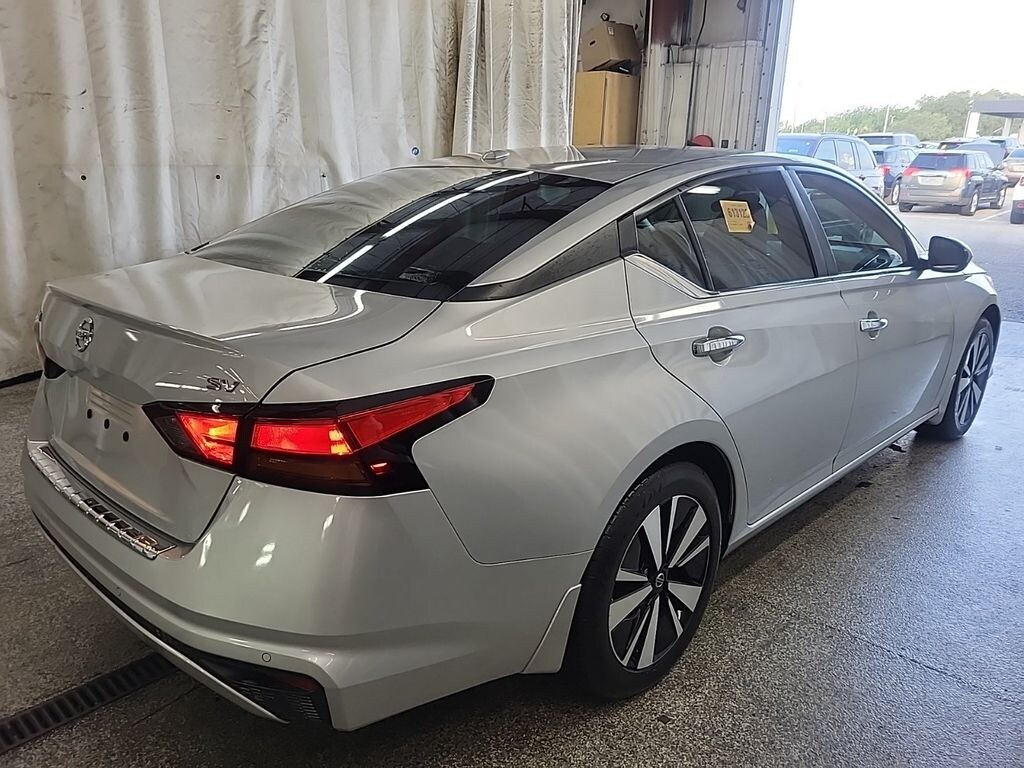 Certified 2021 Nissan Altima 2.5 SV Sedan