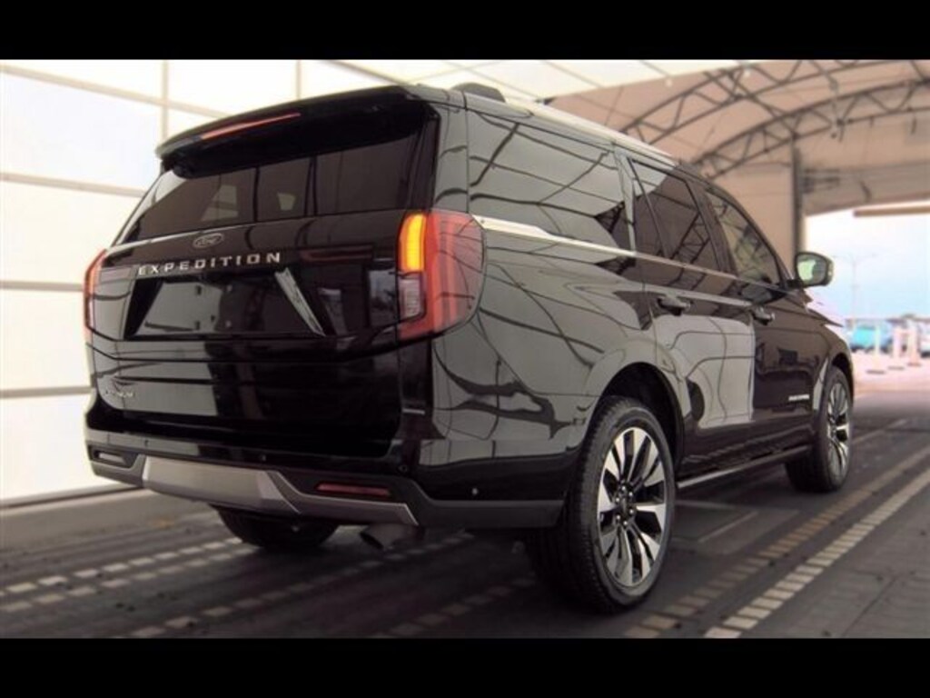 Certified 2025 Ford Expedition Platinum SUV
