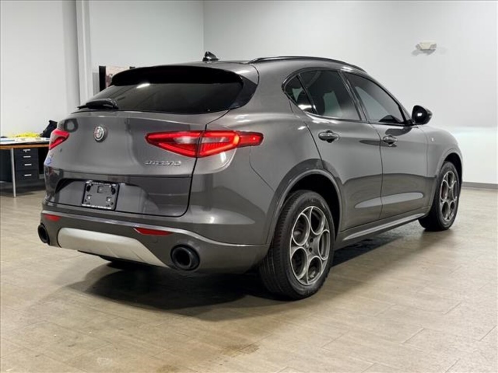 Certified 2022 Alfa Romeo Stelvio Ti SUV