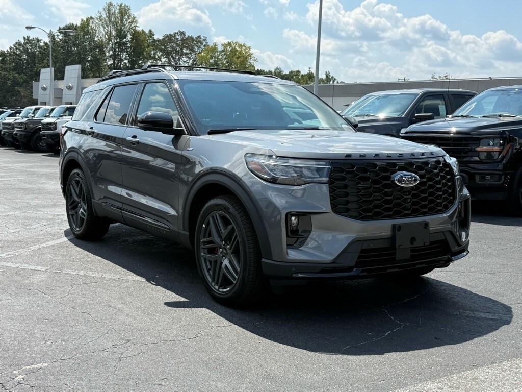 New 2025 Ford Explorer ST-Line SUV