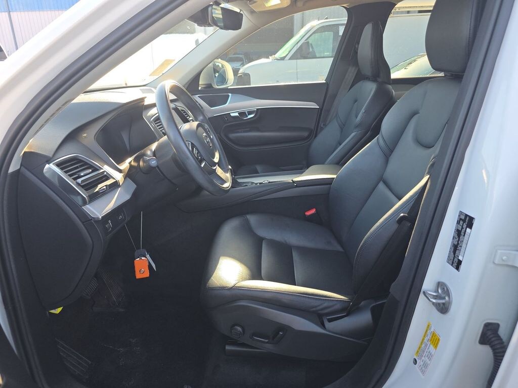 Certified 2022 Volvo XC90 T5 Momentum SUV