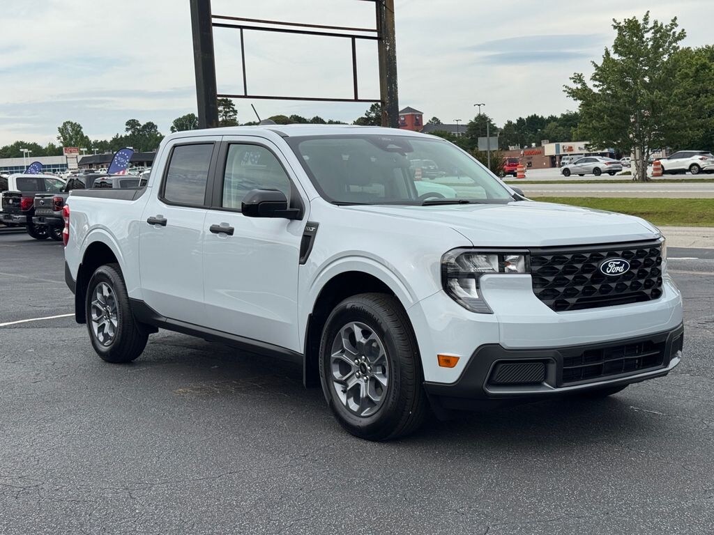 New 2026 Ford Maverick XLT Truck