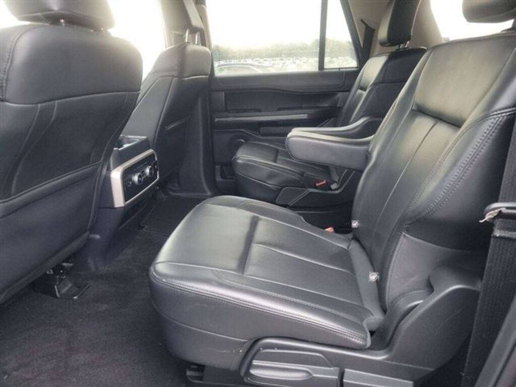 Used 2022 Ford Expedition Max XLT SUV