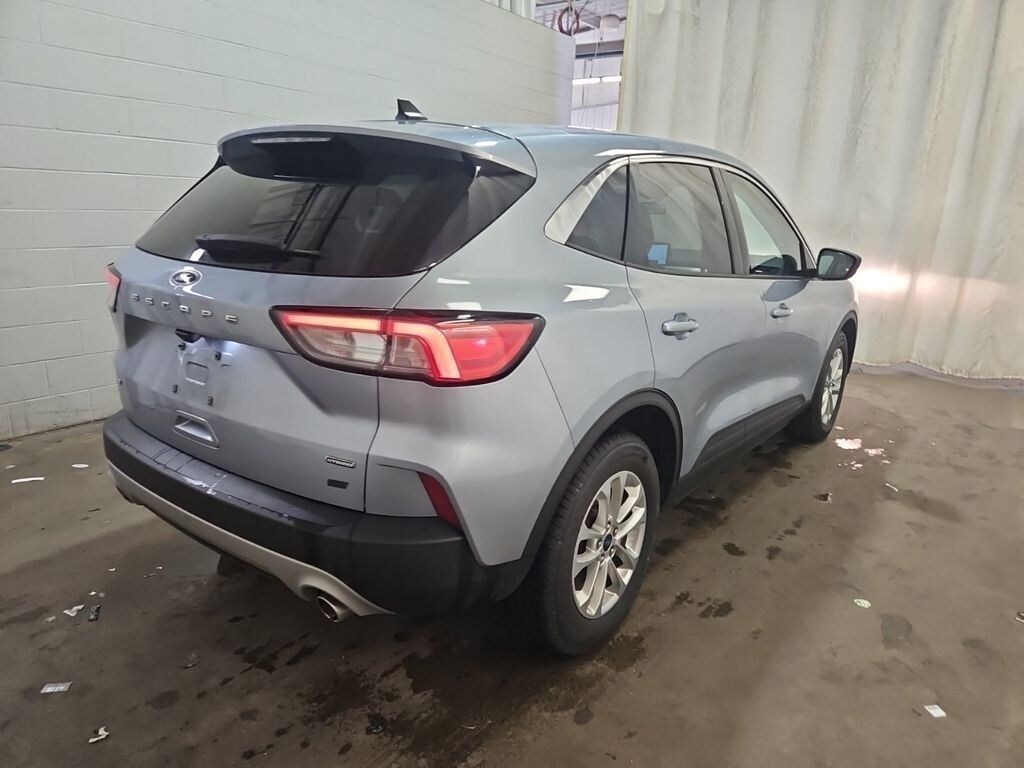 Certified 2022 Ford Escape Hybrid SE SUV