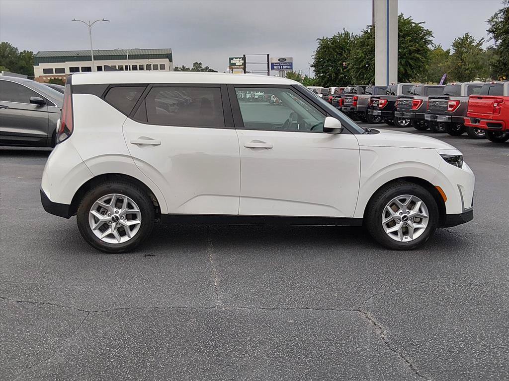 Certified 2024 Kia Soul LX Hatchback