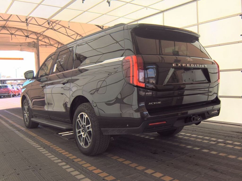 Used 2025 Ford Expedition Max Active SUV