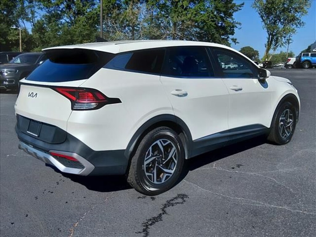 Certified 2023 Kia Sportage LX SUV