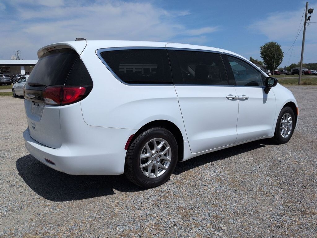 Certified 2024 Chrysler Voyager LX Minivan/Van