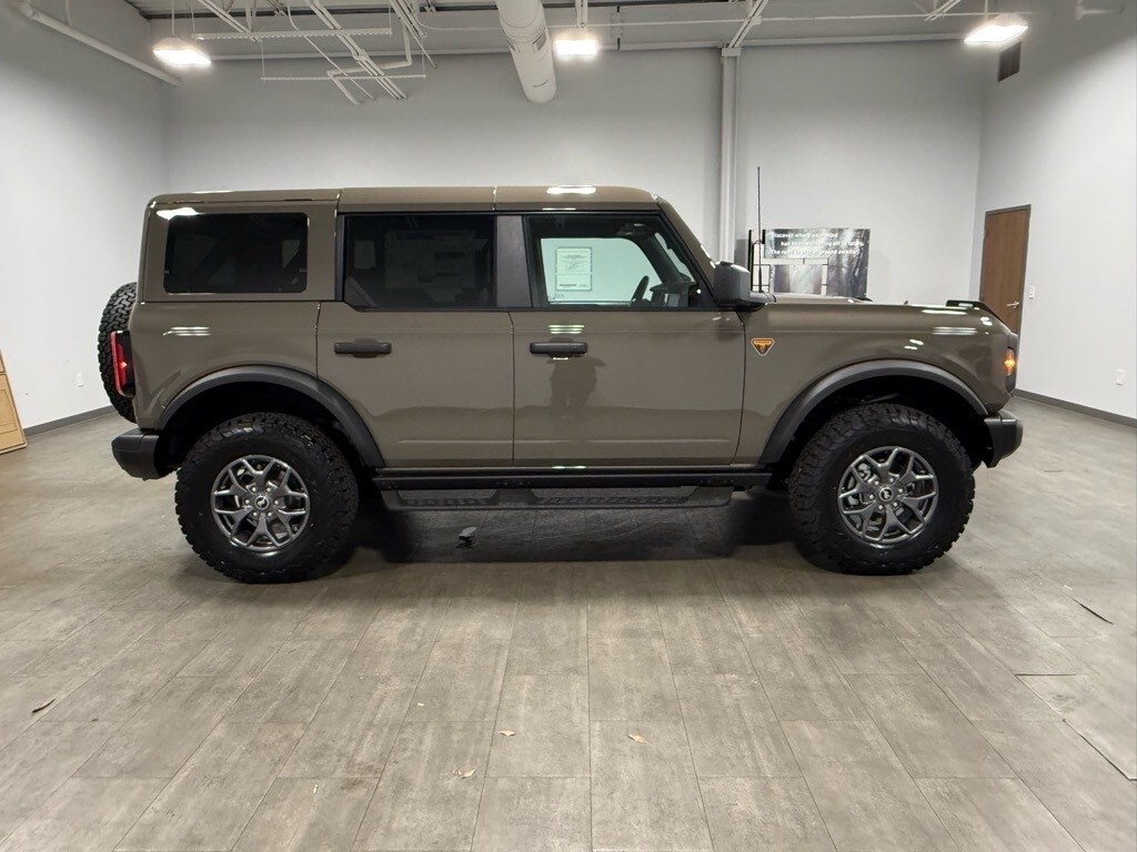 New 2025 Ford Bronco Badlands SUV
