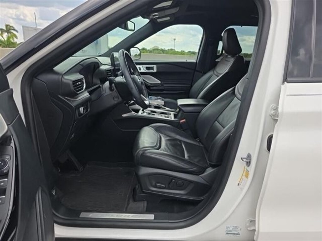 Certified 2023 Ford Explorer Platinum SUV