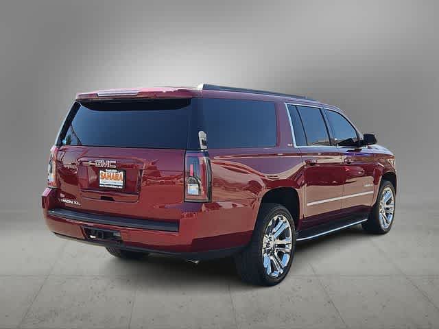 2017 GMC Yukon XL SLT 9