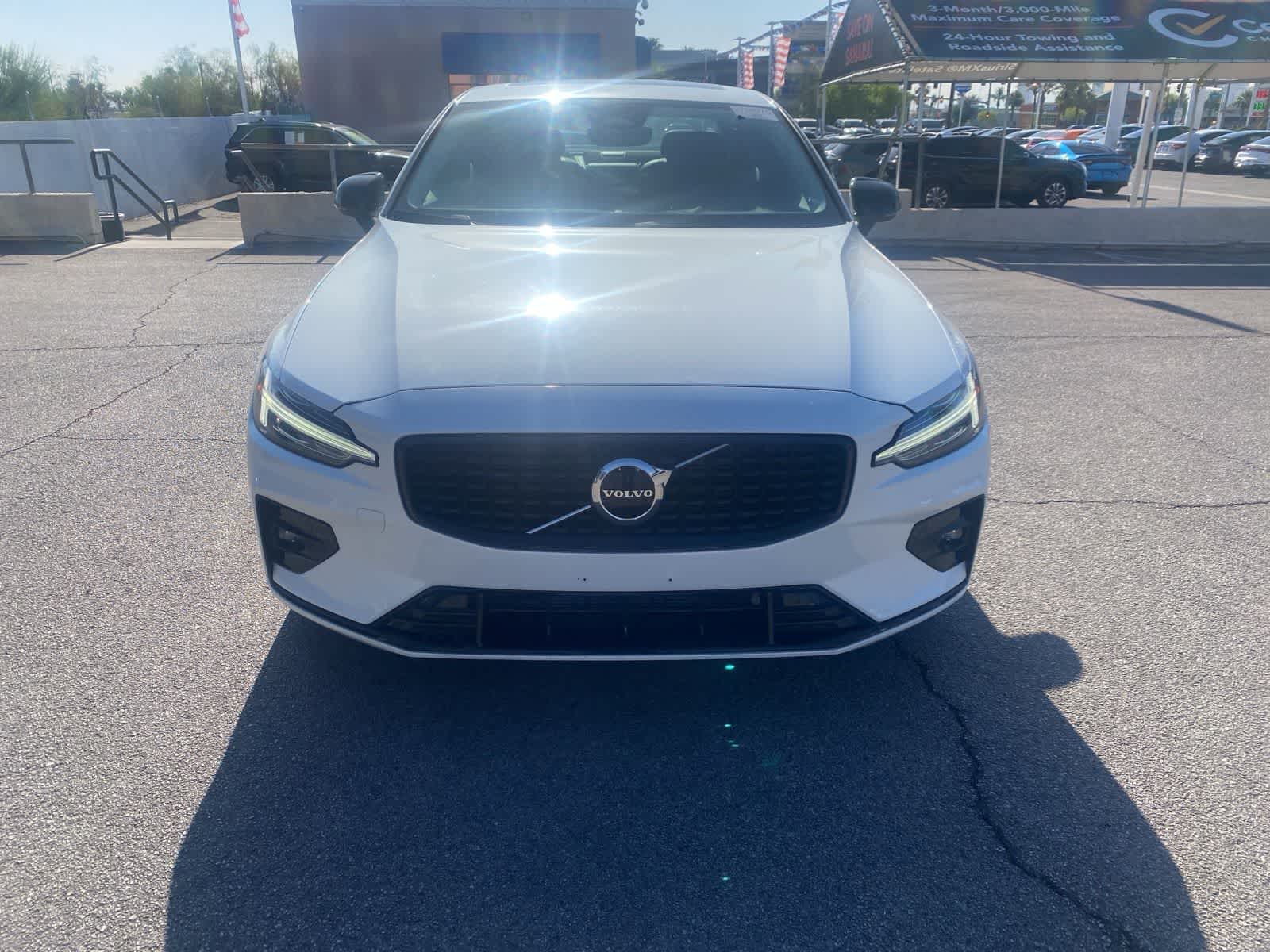 Thumbnail: 2024 Volvo S60 - 2