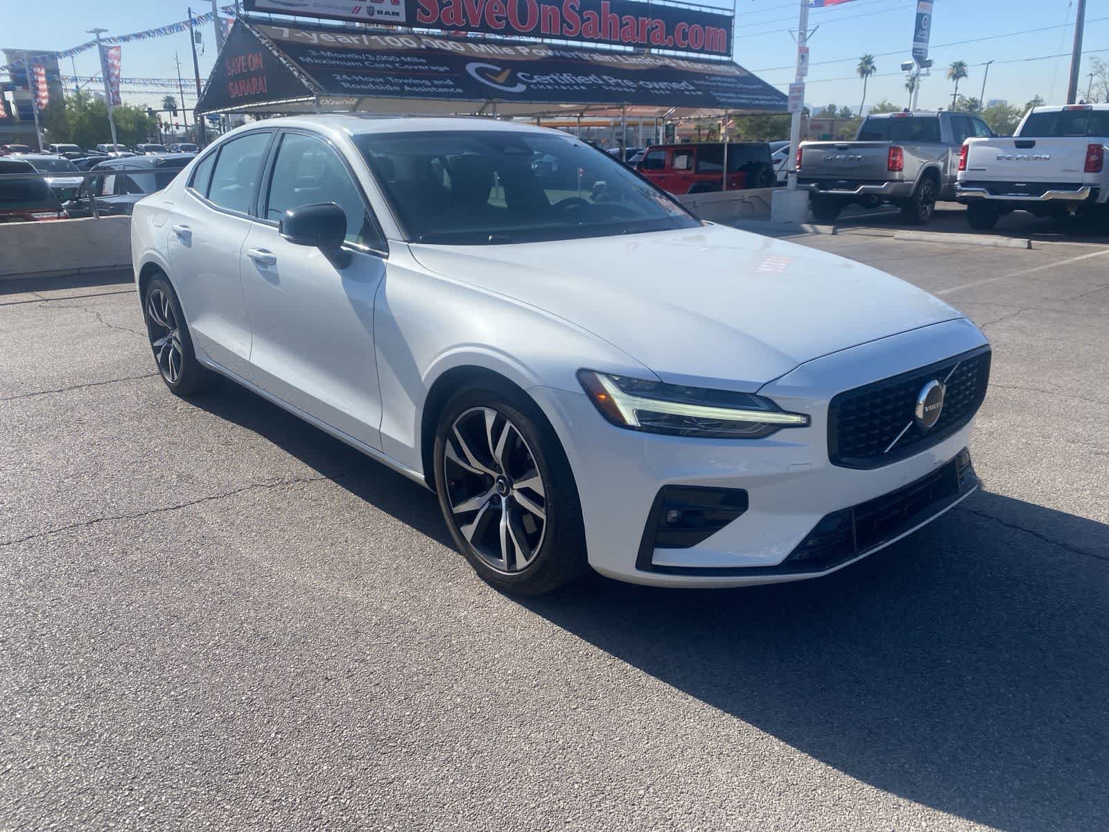 Thumbnail: 2024 Volvo S60 - 4