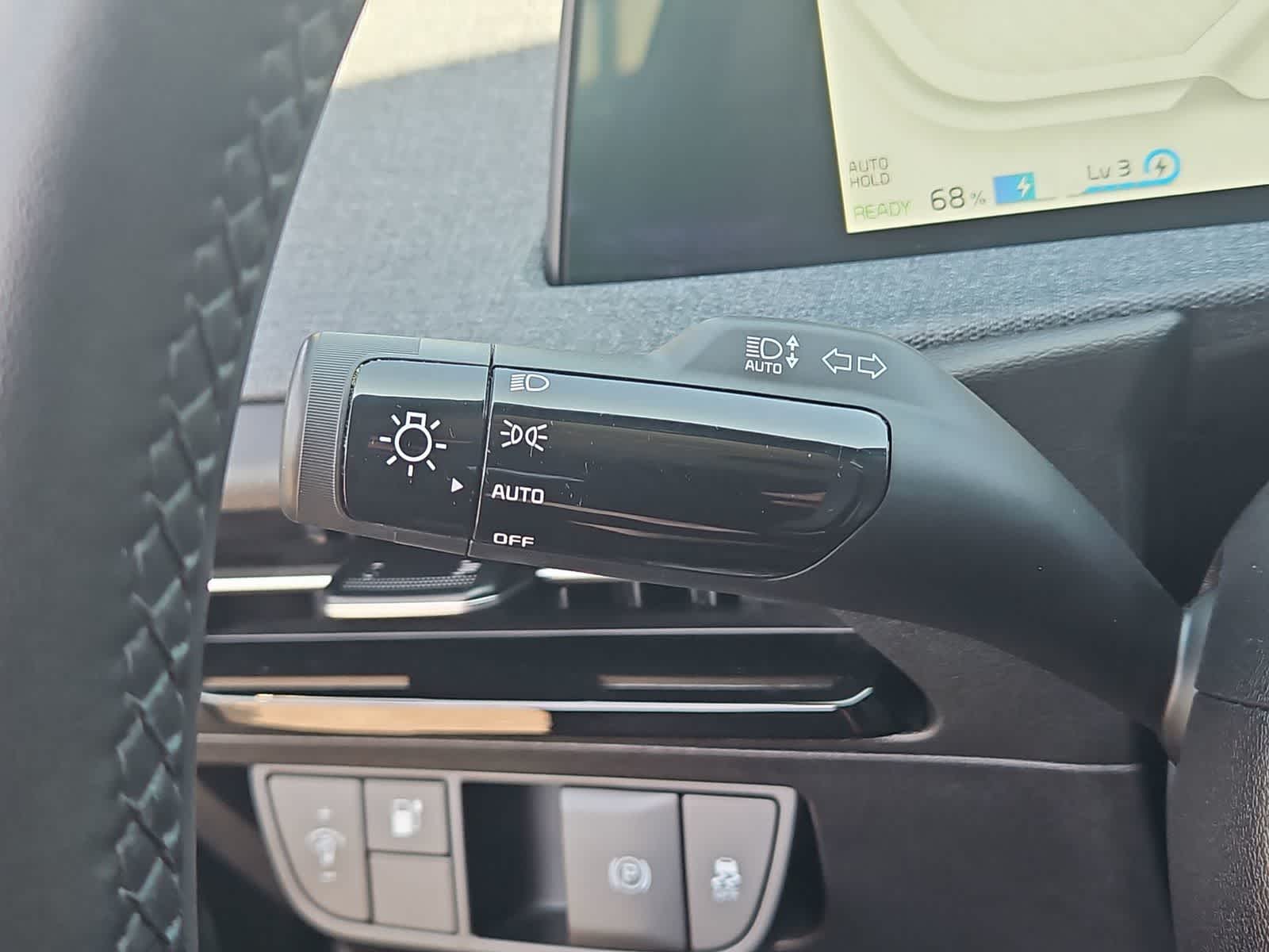 Thumbnail: 2023 Kia EV6 - 26