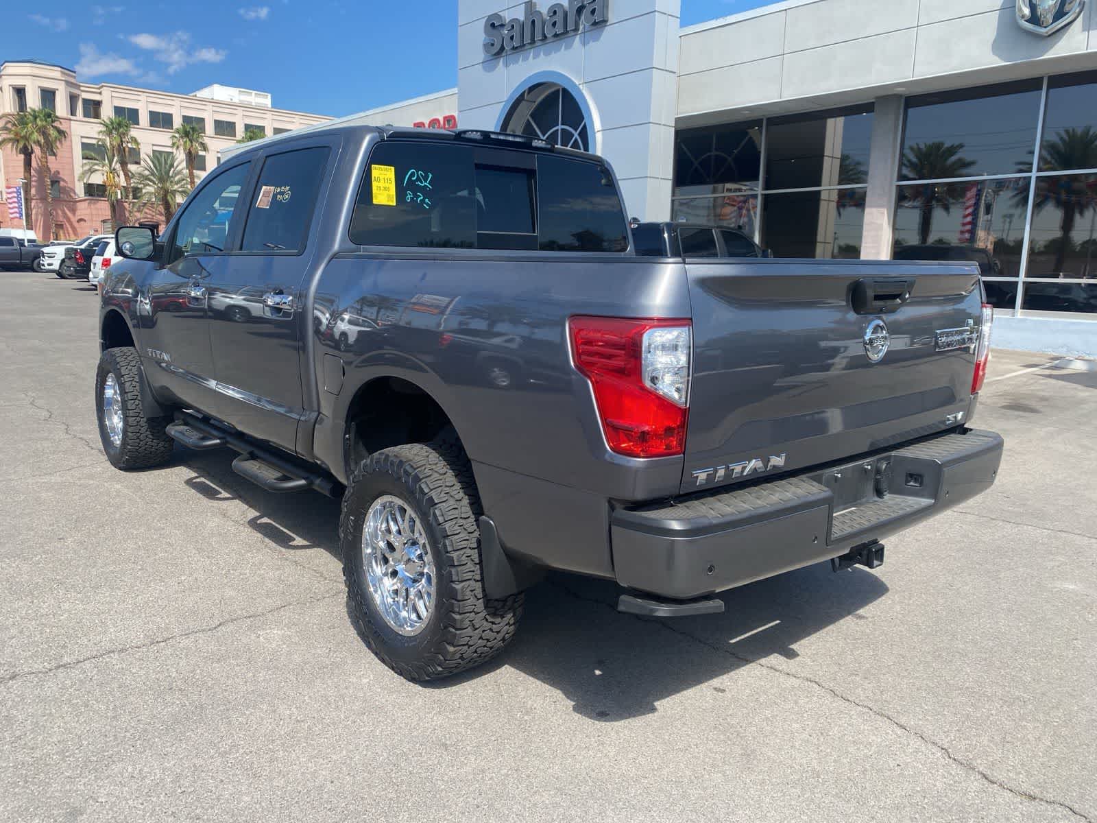 Thumbnail: 2021 Nissan Titan - 8