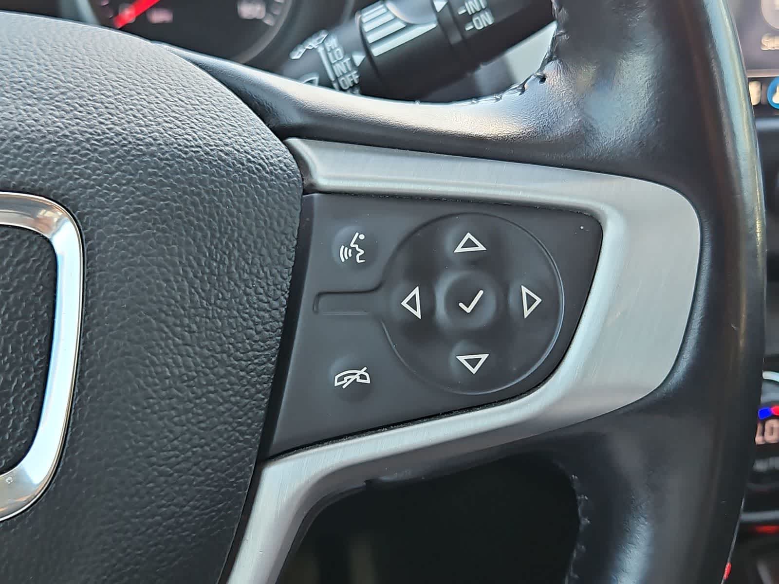 Thumbnail: 2021 GMC Terrain - 25