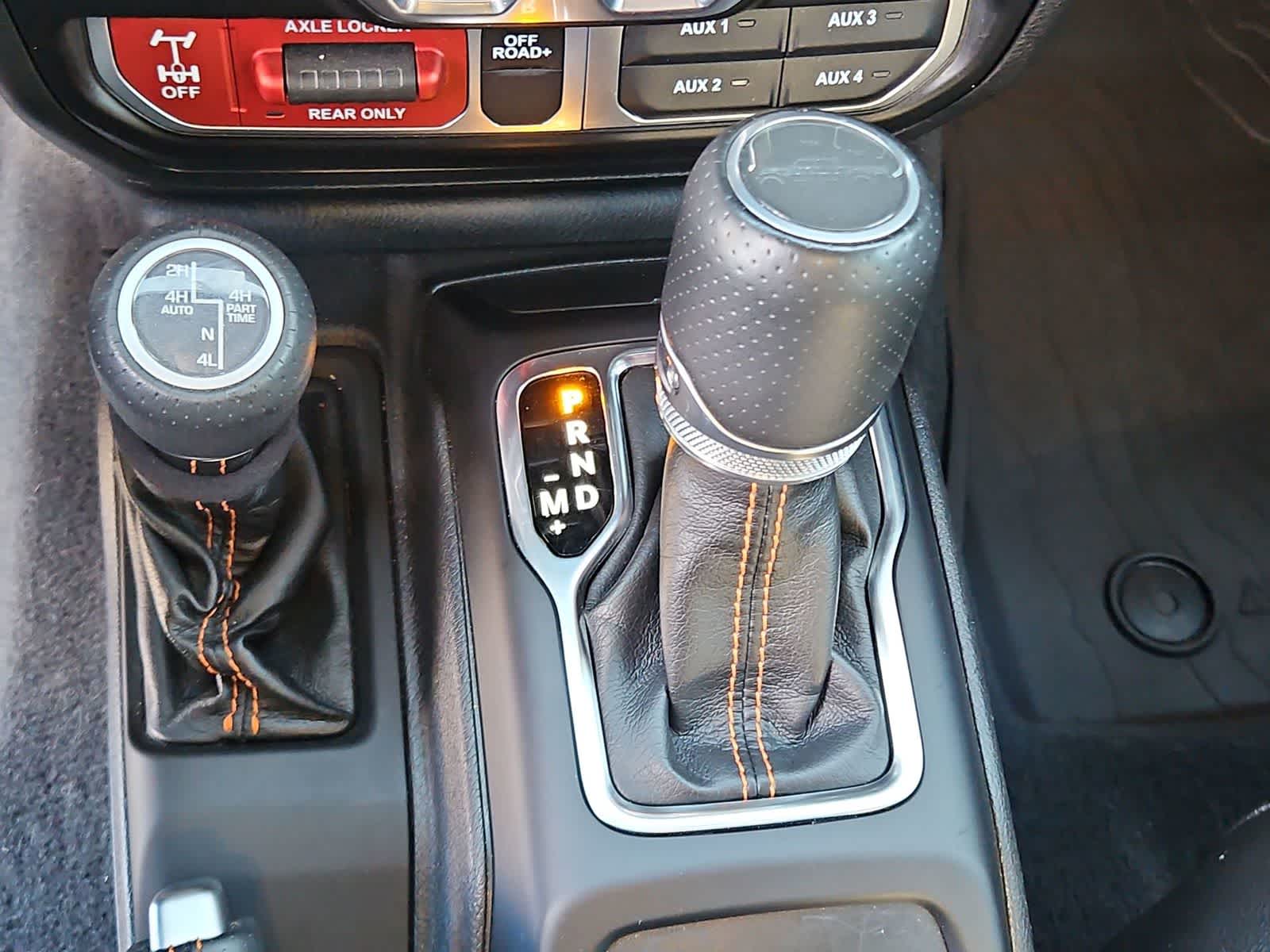 Thumbnail: 2022 Jeep Gladiator - 32