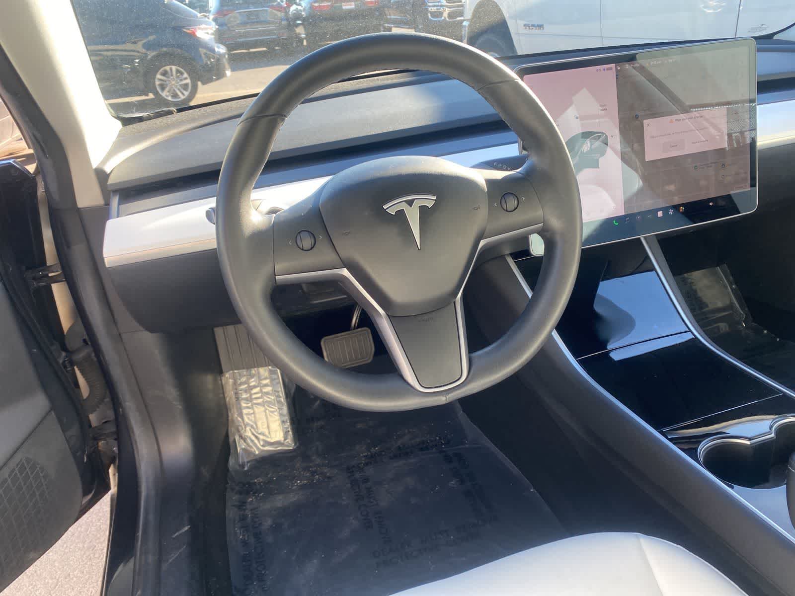 Thumbnail: 2019 Tesla Model 3 - 9