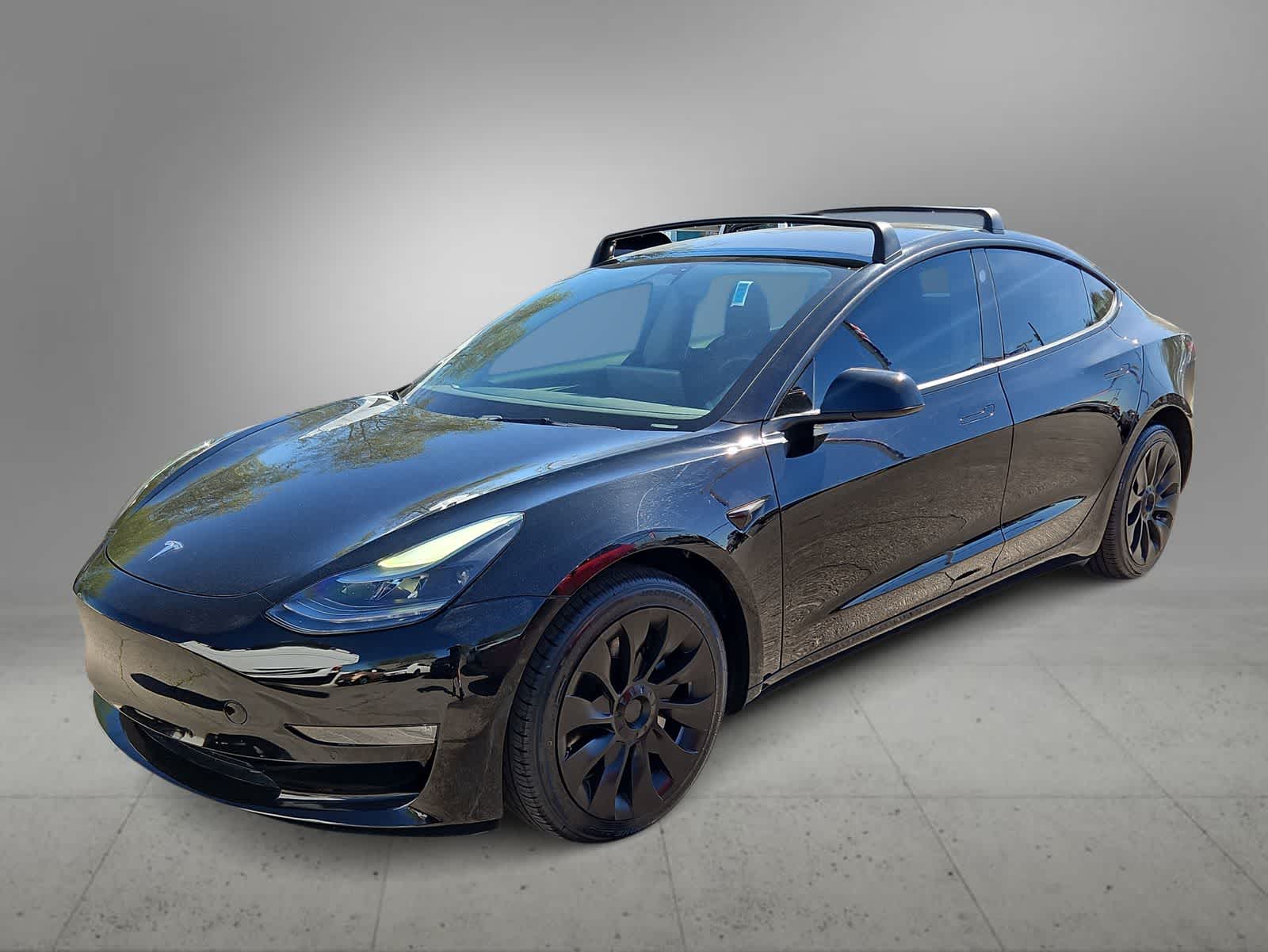 Thumbnail: 2022 Tesla Model 3 - 5