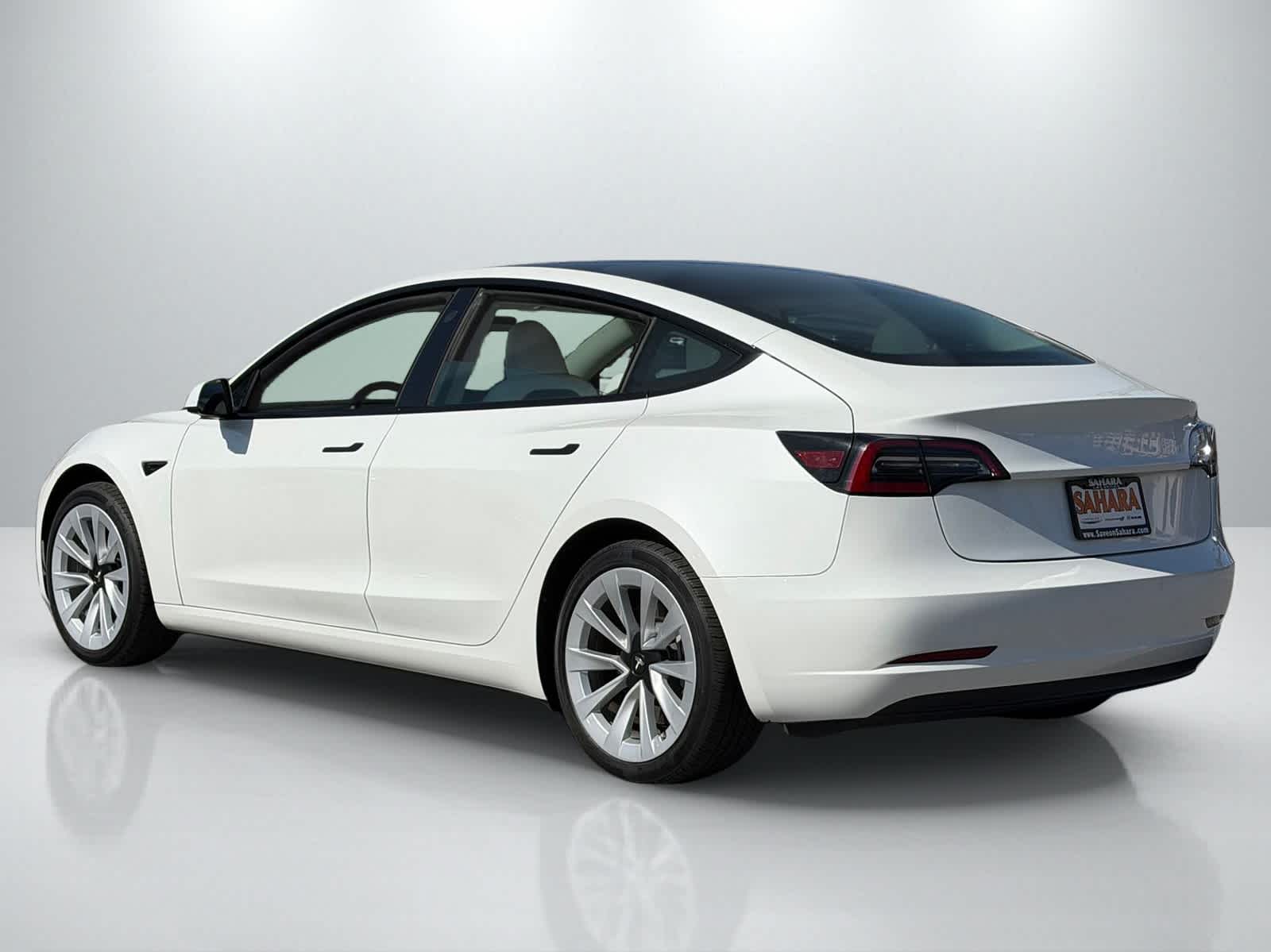 Thumbnail: 2023 Tesla Model 3 - 4