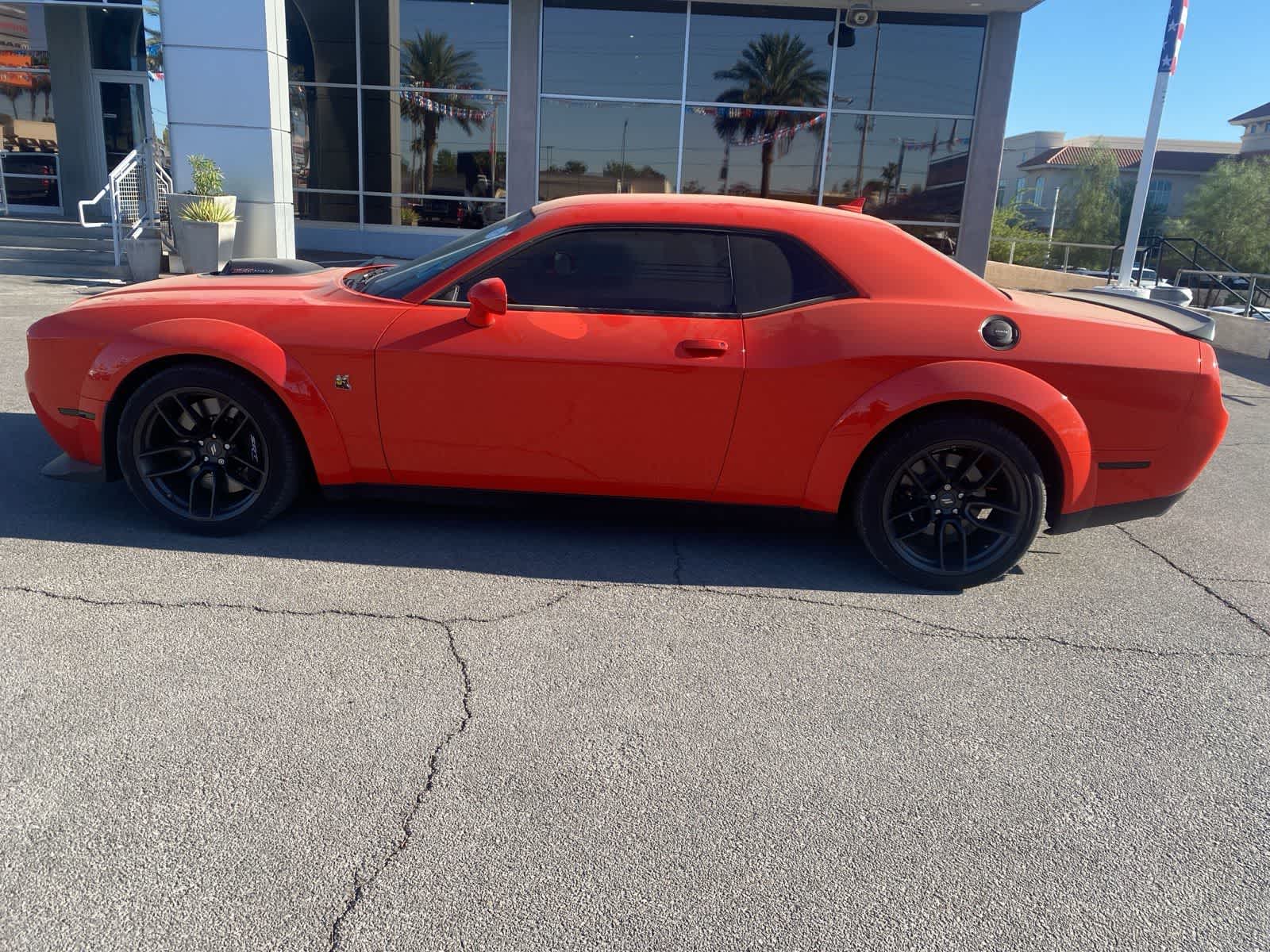 Thumbnail: 2022 Dodge Challenger - 9